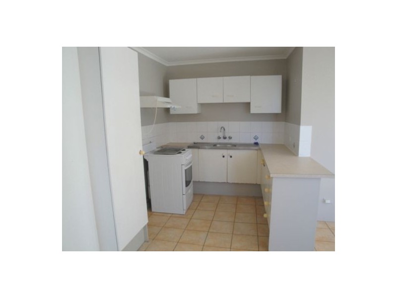 11/203 Scarborough St, Southport QLD 4215