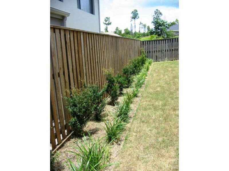 1/117 Bayswater Ave, Varsity Lakes QLD 4227