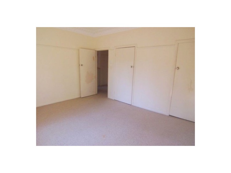 11 Charlton Street, Southport QLD 4215