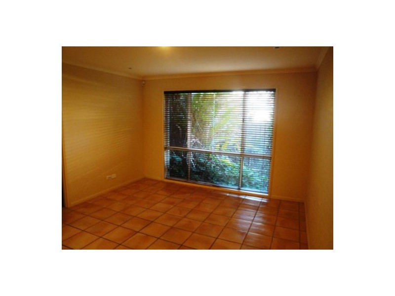 36 Crestwood Drive, Molendinar QLD 4214