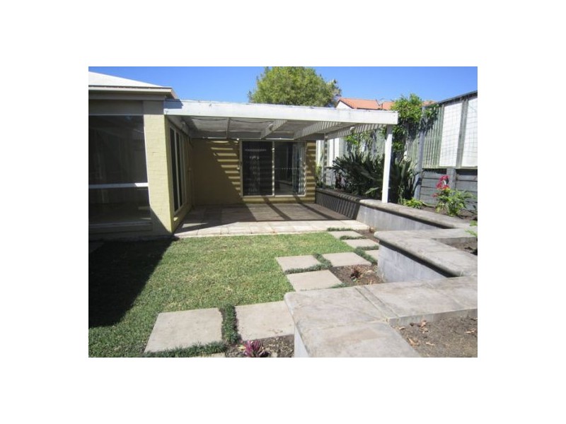 36 Crestwood Drive, Molendinar QLD 4214