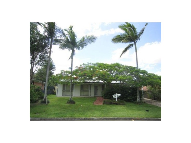 1 Cutana Court, Ashmore QLD 4214