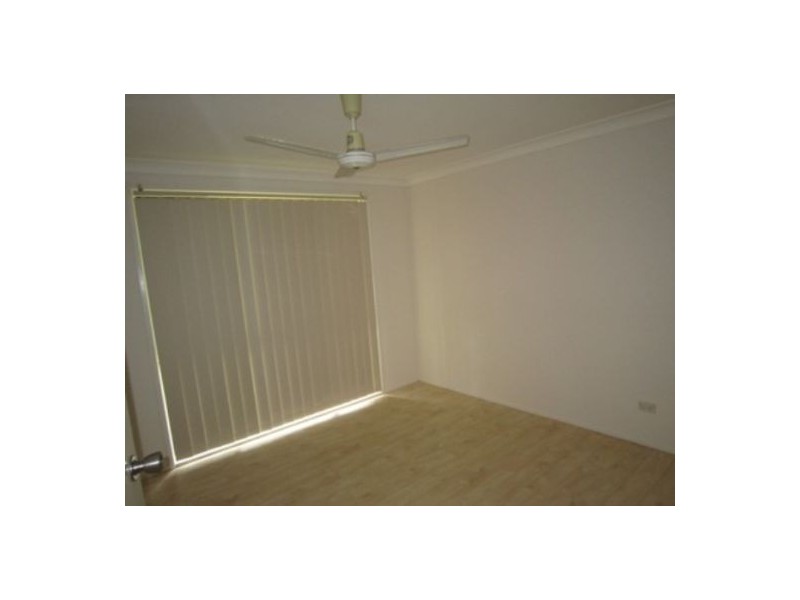 1 Cutana Court, Ashmore QLD 4214