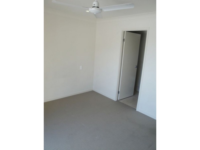 4/45 Filbert Street, Upper Coomera QLD 4209