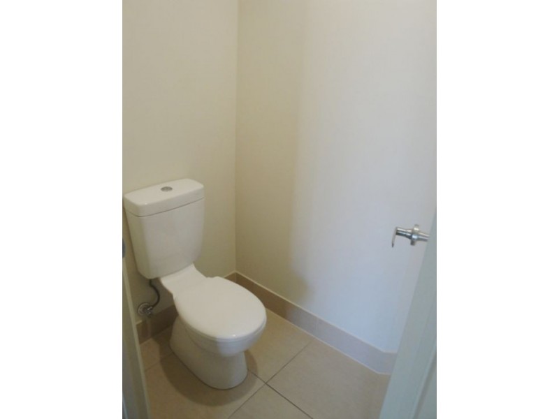 4/45 Filbert Street, Upper Coomera QLD 4209