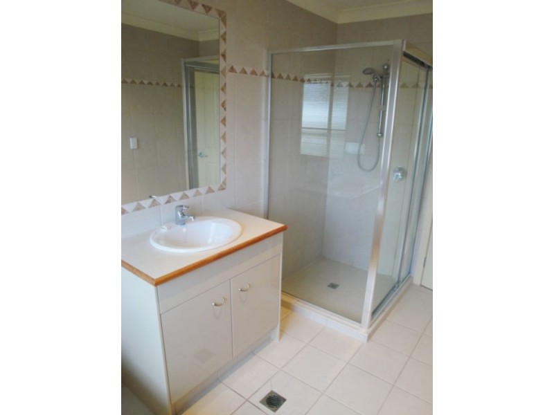 5/395 Pine Ridge Road, Runaway Bay QLD 4216