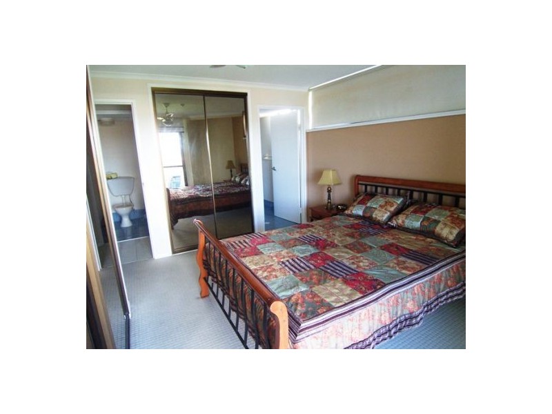 6a/114 Marine Parade, Southport QLD 4215