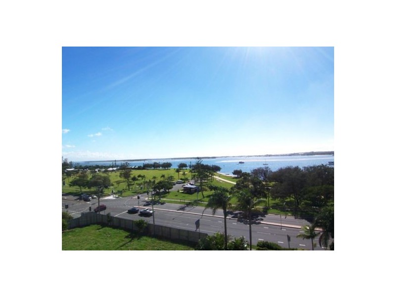 6a/114 Marine Parade, Southport QLD 4215