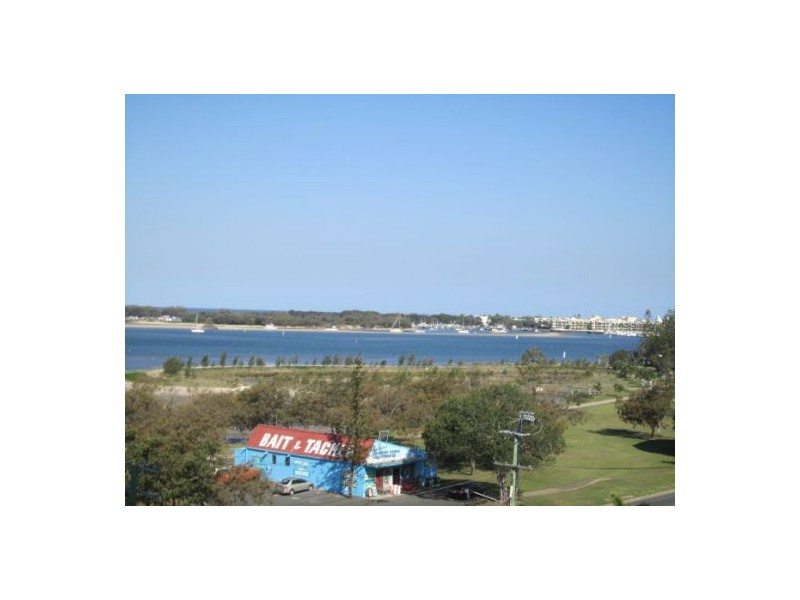 6a/114 Marine Parade, Southport QLD 4215