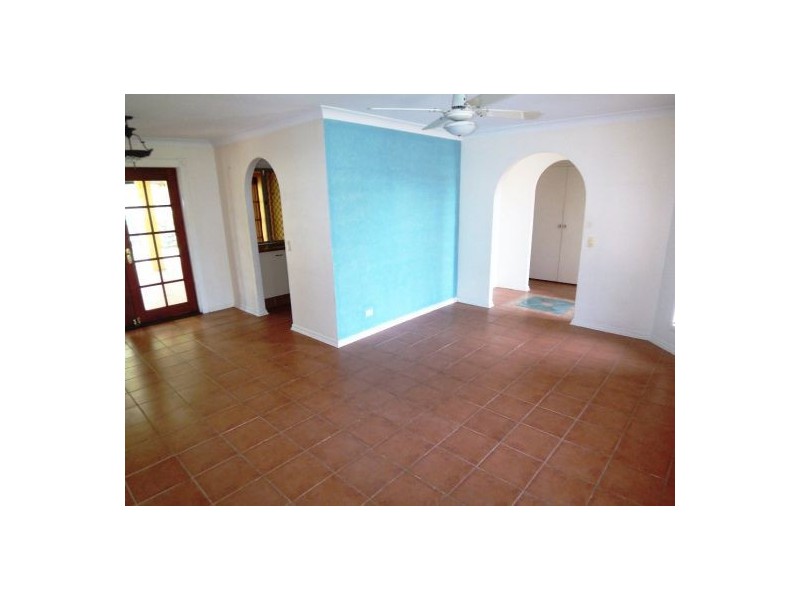 46 Melbourne Road, Arundel QLD 4214