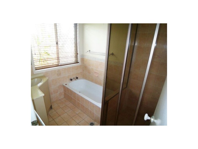 46 Melbourne Road, Arundel QLD 4214