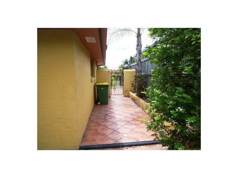 46 Melbourne Road, Arundel QLD 4214