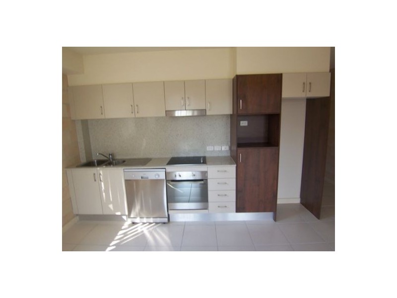 16/148 High Street, Southport QLD 4215