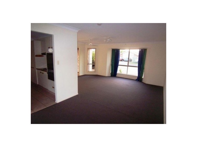 15 Erindale Court, Helensvale QLD 4212