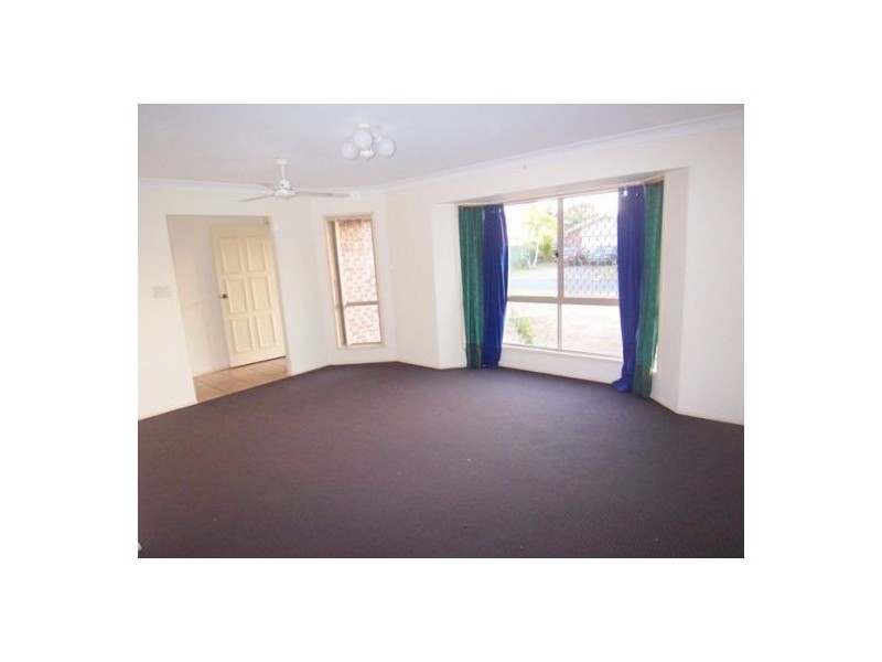 15 Erindale Court, Helensvale QLD 4212