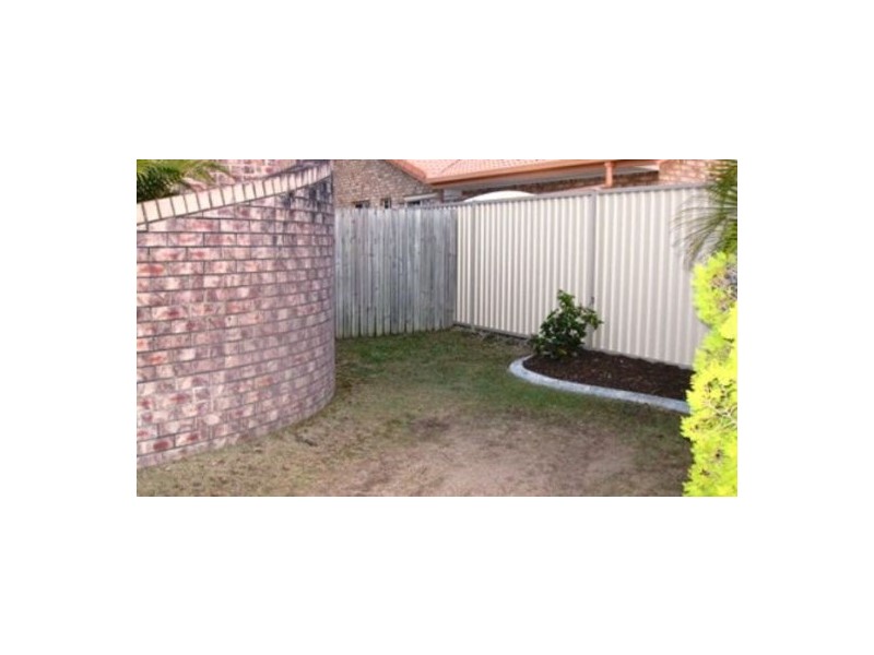 15 Erindale Court, Helensvale QLD 4212