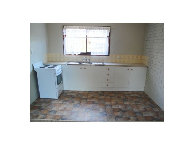 3/183 Muir Street, Labrador QLD 4215