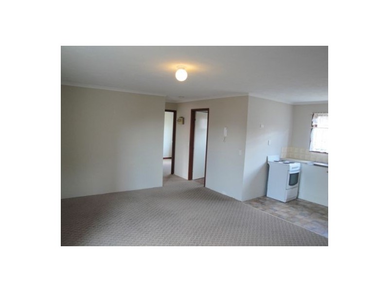 3/183 Muir Street, Labrador QLD 4215