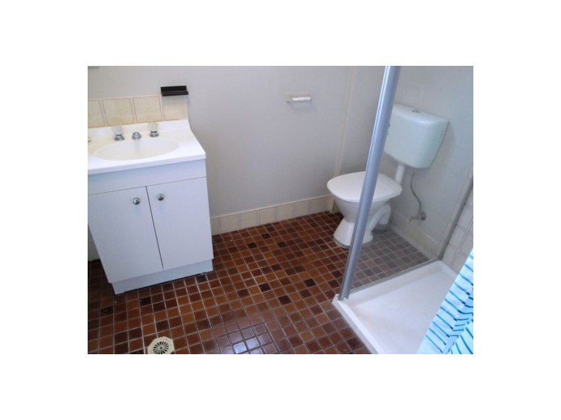 3/183 Muir Street, Labrador QLD 4215