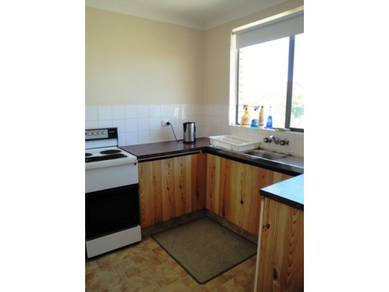 21/115 Frank St, Labrador QLD 4215