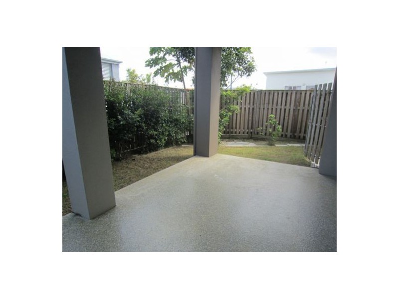 7/8 Alexandrina Drive, Varsity Lakes QLD 4227