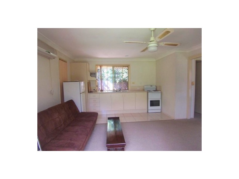 13a Maidstone Place, Parkwood QLD 4214