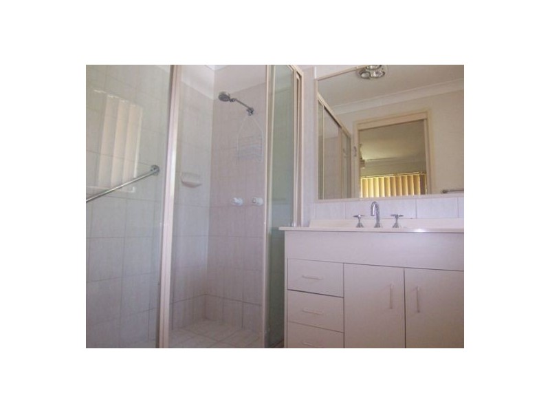 13a Maidstone Place, Parkwood QLD 4214