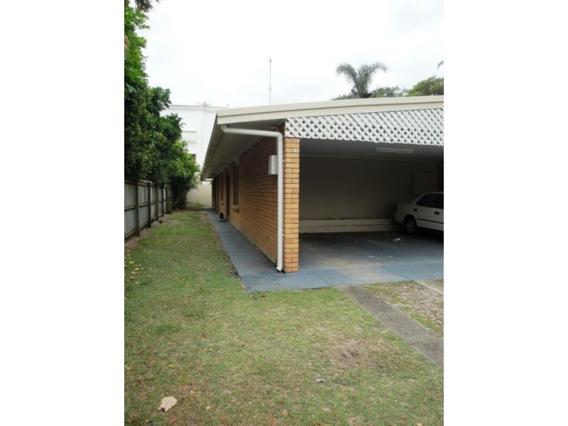1/21 Parneno St, Chevron Island QLD 4217