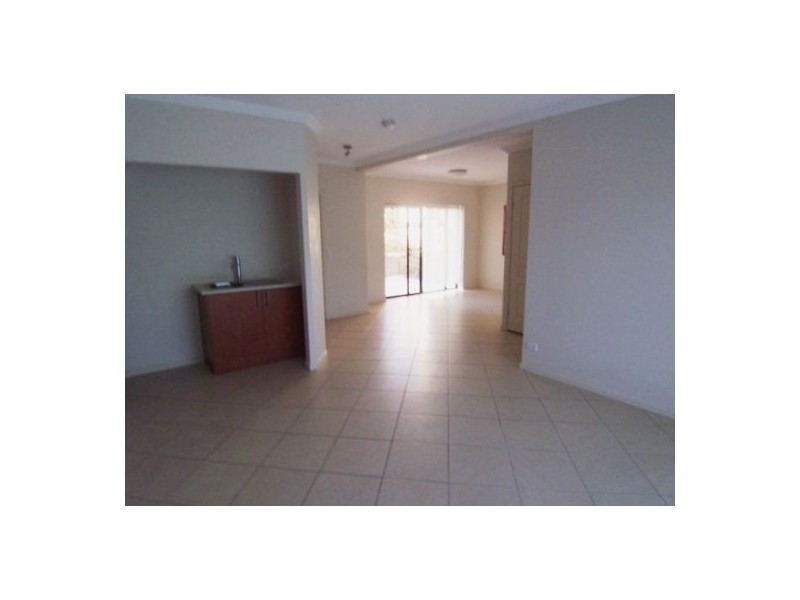 2/19 Beale Street, Southport QLD 4215