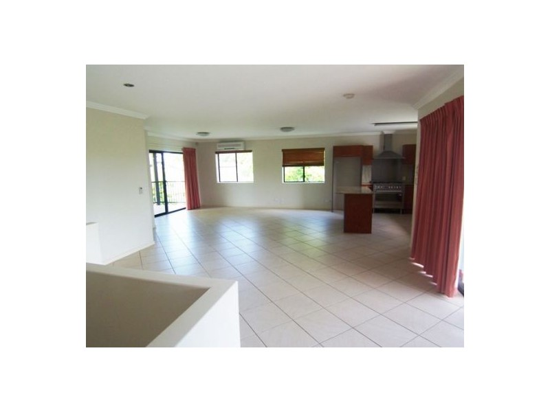 2/19 Beale Street, Southport QLD 4215