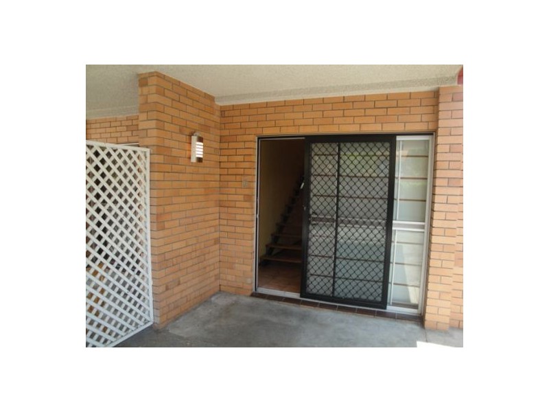 6/24 Little Norman Street, Southport QLD 4215