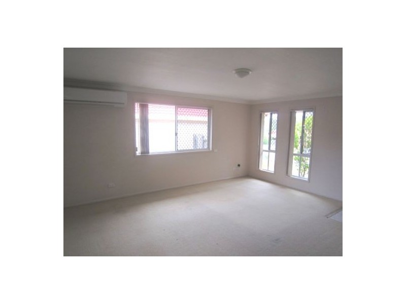 27 Fairweather Drive, Parkwood QLD 4214