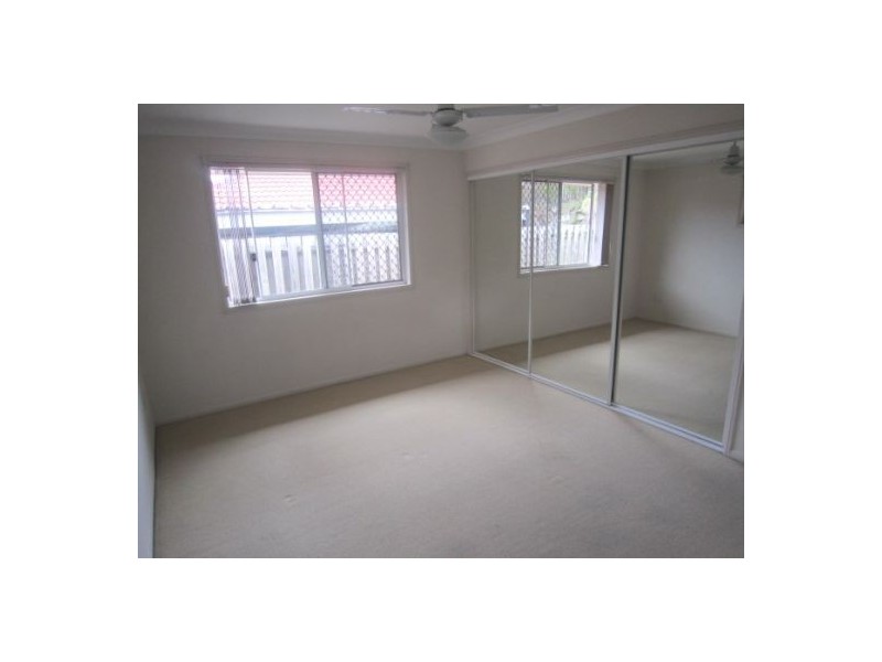 27 Fairweather Drive, Parkwood QLD 4214