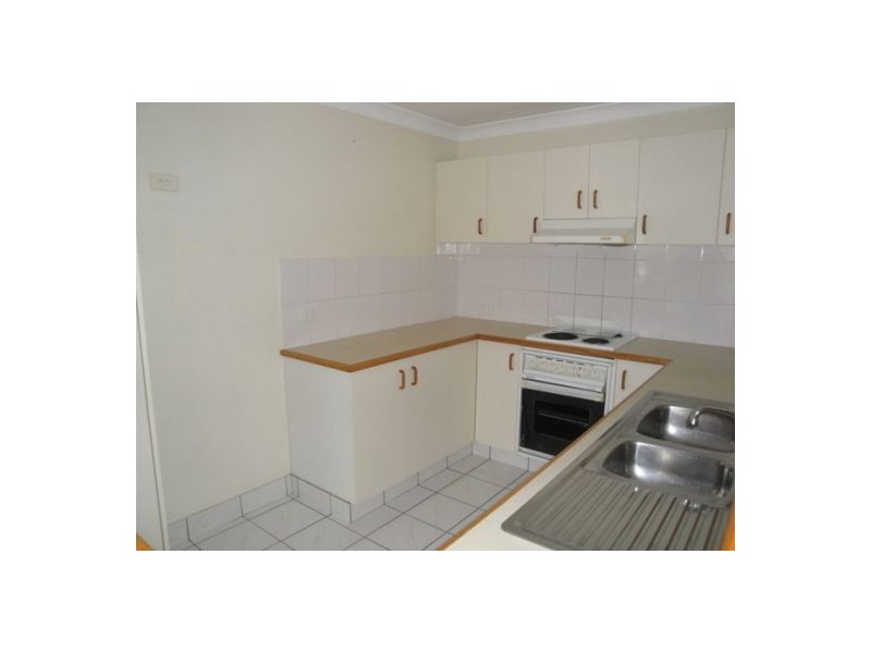 5/52 Whitby Street, Southport QLD 4215