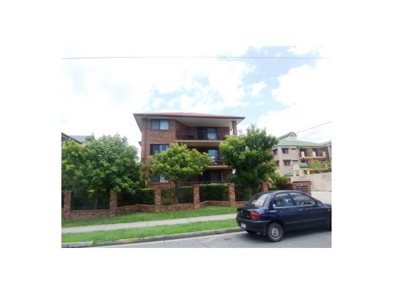 8/146 High Street, Southport QLD 4215