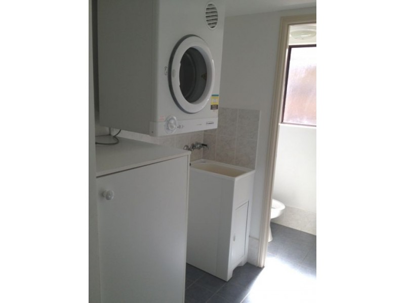 8/146 High Street, Southport QLD 4215