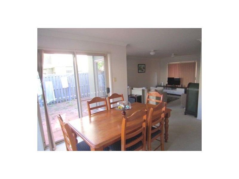 12/45 Harley Street, Labrador QLD 4215