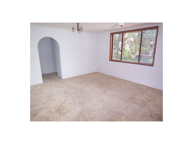 1/3 Meron Street, Southport QLD 4215