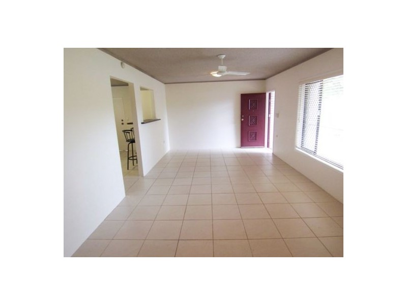 3/214 Scarborough Street, Southport QLD 4215