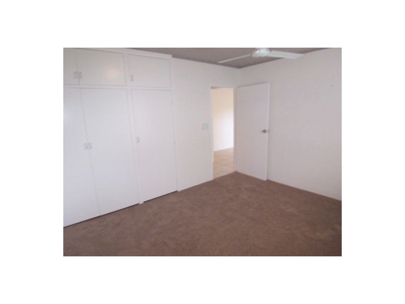 3/214 Scarborough Street, Southport QLD 4215