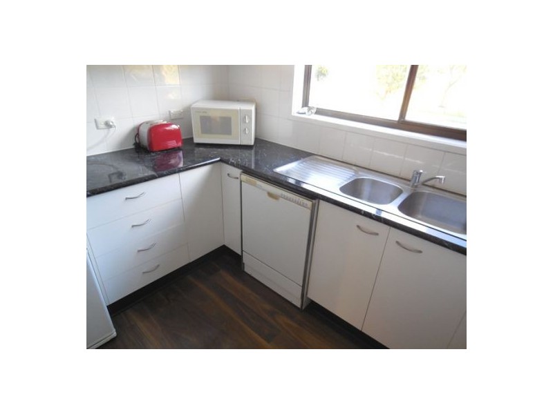 1/126 Smith Street, Southport QLD 4215