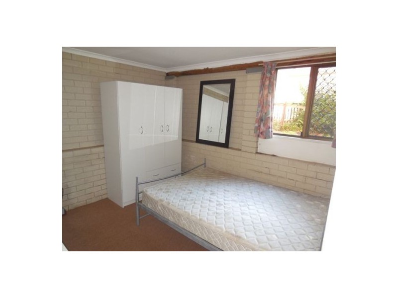 1/126 Smith Street, Southport QLD 4215