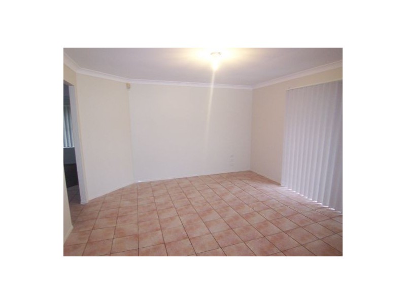 9 Hazeltine Place, Parkwood QLD 4214