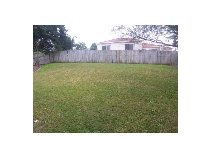 9 Hazeltine Place, Parkwood QLD 4214