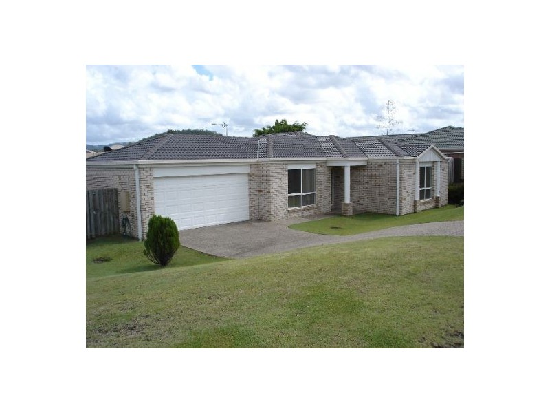 13 Maui Crescent, Pacific Pines QLD 4211