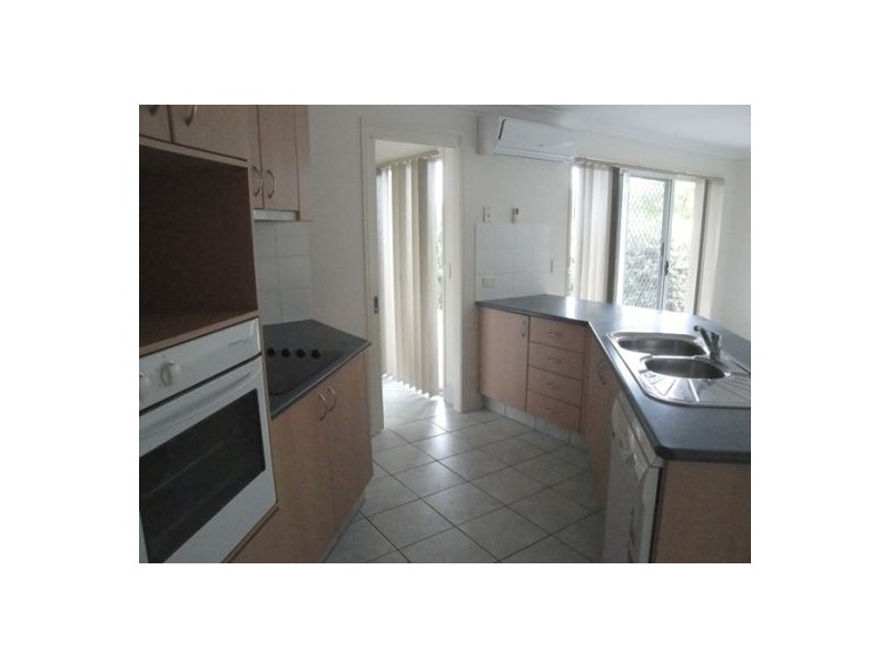 13 Maui Crescent, Pacific Pines QLD 4211