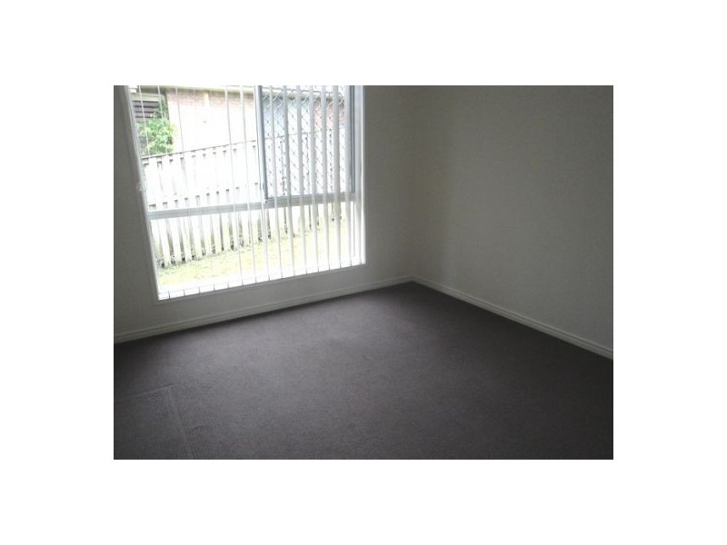 13 Maui Crescent, Pacific Pines QLD 4211