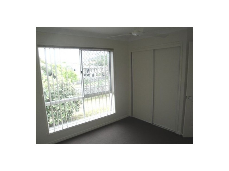 13 Maui Crescent, Pacific Pines QLD 4211