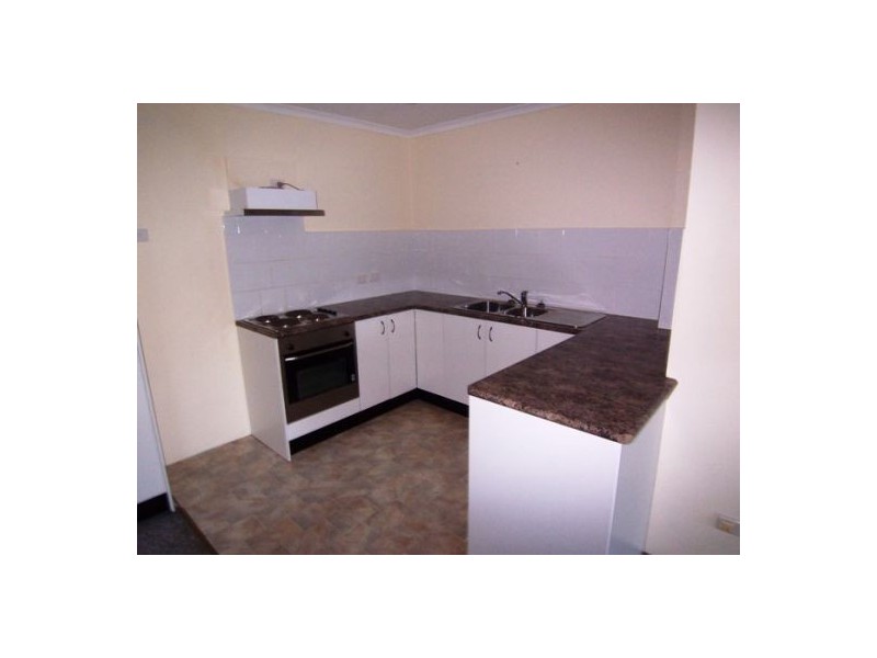 21/9 Bradford St, Labrador QLD 4215