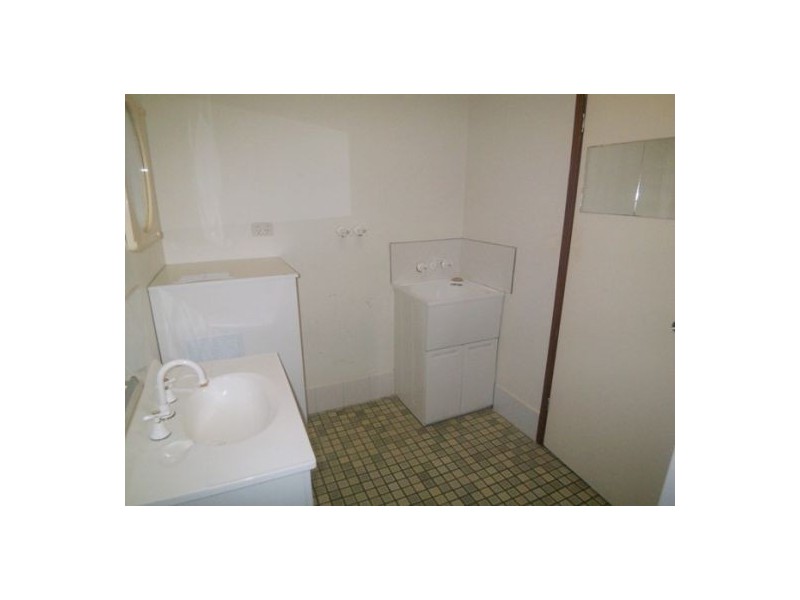 21/9 Bradford St, Labrador QLD 4215